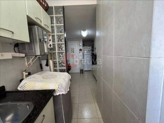 Imagem Apartamento com 3 Quartos à Venda, 71 m² em Braga - Cabo Frio