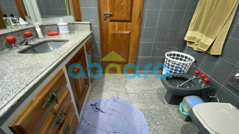 Imagem Apartamento com 3 Quartos à Venda, 160 m² em Copacabana - Rio De Janeiro