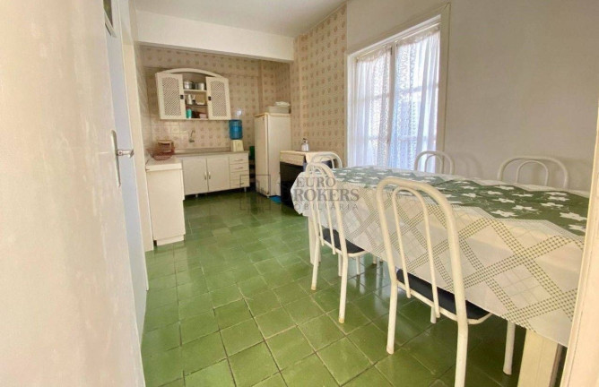 Imagem Imóvel com 17 Quartos à Venda, 900 m² em Centro - Balneário Camboriú Imagem Imóvel com 17 Quartos à Venda, 900 m² em Centro - Balneário Camboriú