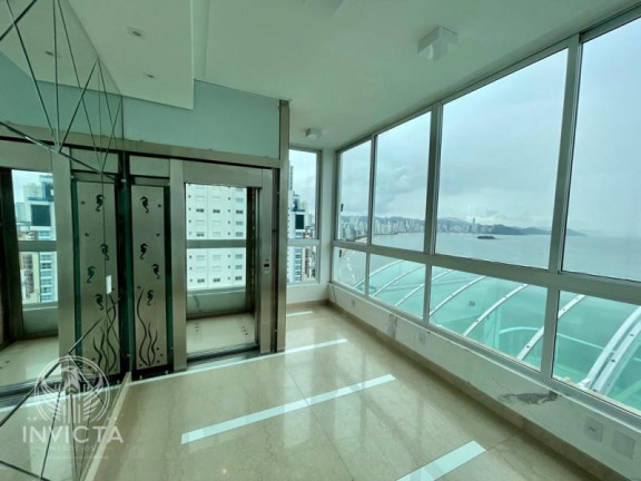 Imagem Cobertura com 7 Quartos à Venda, 600 m² em Barra Sul - Balneário Camboriú