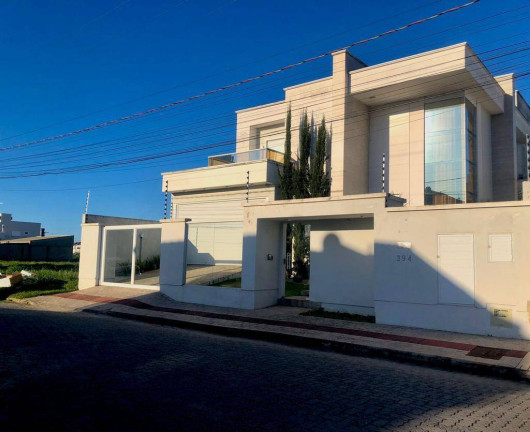 Casa com 3 Quartos à Venda, 360 m² em Universitário - Tijucas
