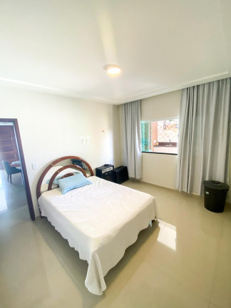 Foto do imóvel Casa de Condomínio com 4 Quartos à Venda, 272 m² em Ponta Negra - Natal