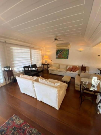 Imagem Casa com 5 Quartos à Venda, 450 m² em João Fernandes - Armação Dos Búzios Imagem Casa com 5 Quartos à Venda, 450 m² em João Fernandes - Armação Dos Búzios