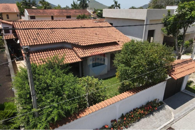 Imagem Casa de Condomínio com 2 Quartos à Venda, 360 m² em Itaipuaçu - Maricá Imagem Casa de Condomínio com 2 Quartos à Venda, 360 m² em Itaipuaçu - Maricá