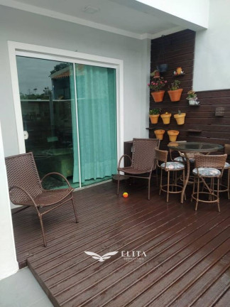 Imagem Sobrado com 3 Quartos à Venda, 133 m² em Itajuba - Barra Velha