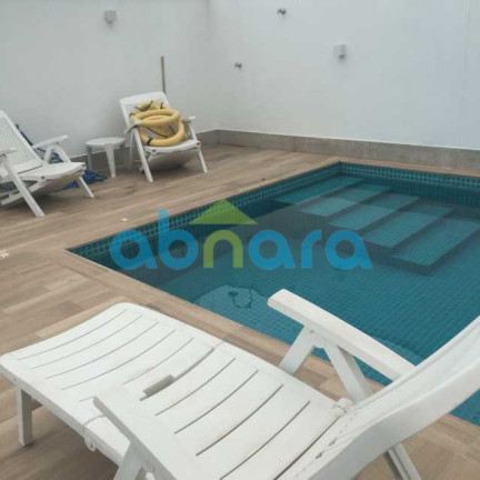 Imagem Cobertura com 4 Quartos à Venda, 500 m² em Copacabana - Rio De Janeiro Imagem Cobertura com 4 Quartos à Venda, 500 m² em Copacabana - Rio De Janeiro