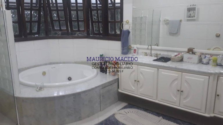 Imagem Casa com 4 Quartos à Venda, 1.725 m² em Residencial Tamboré - Barueri Imagem Casa com 4 Quartos à Venda, 1.725 m² em Residencial Tamboré - Barueri