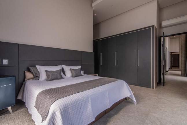Imagem Casa com 4 Quartos à Venda, 589 m² em Atlântida Sul - Osorio