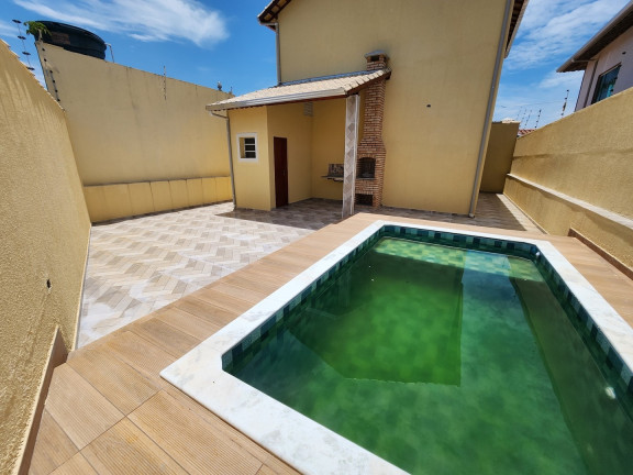 Imagem Casa com 2 Quartos à Venda, 75 m² em Balneário Marazul - Itanhaém Imagem Casa com 2 Quartos à Venda, 75 m² em Balneário Marazul - Itanhaém