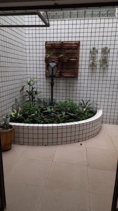 Imagem Casa com 3 Quartos à Venda, 330 m² em Vila Pires - Santo André