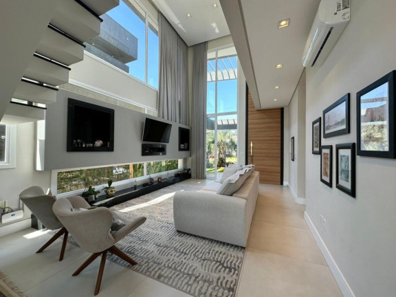 Imagem Casa com 4 Quartos à Venda, em -- - Capao Da Canoa Imagem Casa com 4 Quartos à Venda, em -- - Capao Da Canoa