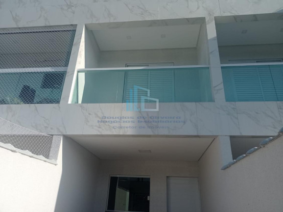 Sobrado com 2 Quartos à Venda, 67 m² em Caiçara - Praia Grande