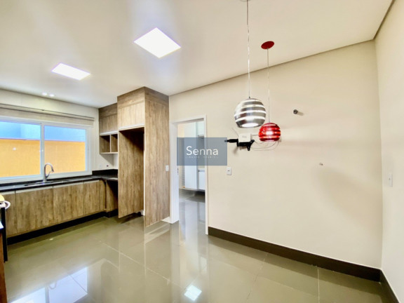Imagem Casa com 3 Quartos à Venda,  em Medeiros - Jundiaí