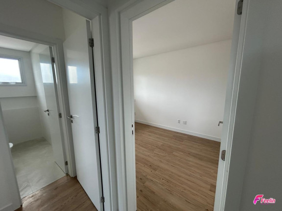 Imagem Apartamento com 3 Quartos à Venda, 109 m² em Estreito - Florianópolis