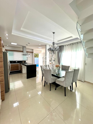 Imagem Casa com 3 Quartos à Venda, em Guanabara - Joinville Imagem Casa com 3 Quartos à Venda, em Guanabara - Joinville