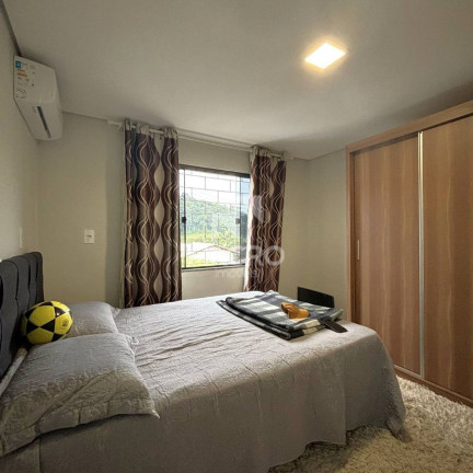 Imagem Casa com 4 Quartos à Venda, 215 m² em São Luís - Jaraguá Do Sul