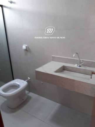 Imagem Casa com 3 Quartos à Venda, 250 m² em Santa Rosa - Uberlândia