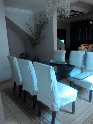 Imagem Sobrado com 3 Quartos à Venda, 250 m² em Centro - Suzano Imagem Sobrado com 3 Quartos à Venda, 250 m² em Centro - Suzano