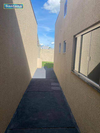 Imagem Casa com 2 Quartos à Venda, 82 m² em Parque Residencial Holliday - Caldas Novas