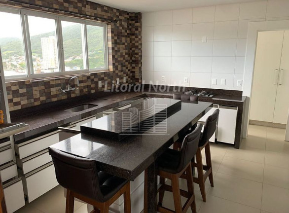 Imagem Cobertura com 3 Quartos à Venda, 145 m² em Fazenda - Itajaí