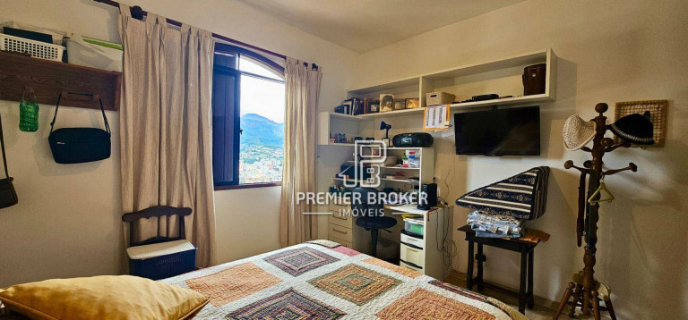Imagem Casa com 3 Quartos à Venda, 160 m² em Parque São Luiz - Teresópolis Imagem Casa com 3 Quartos à Venda, 160 m² em Parque São Luiz - Teresópolis