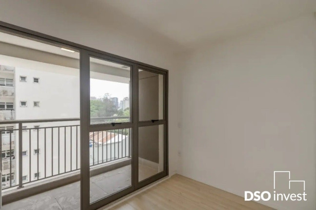 Apartamento com 1 Quarto à Venda,  em Moema - São Paulo