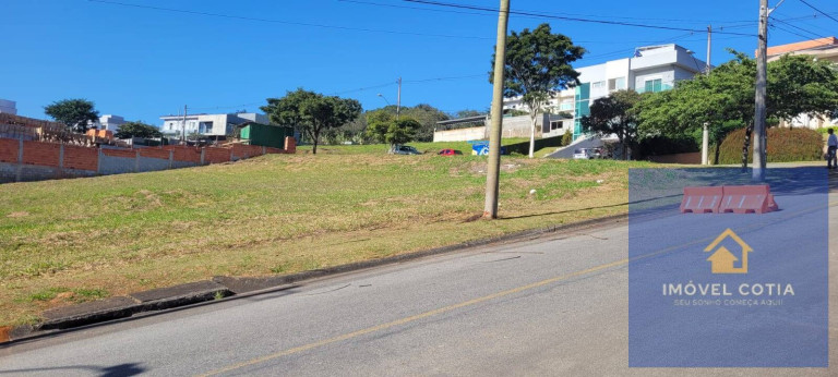 Imagem Terreno em Condomínio à Venda, 740 m² em Jardim Do Golf I - Jandira Imagem Terreno em Condomínio à Venda, 740 m² em Jardim Do Golf I - Jandira