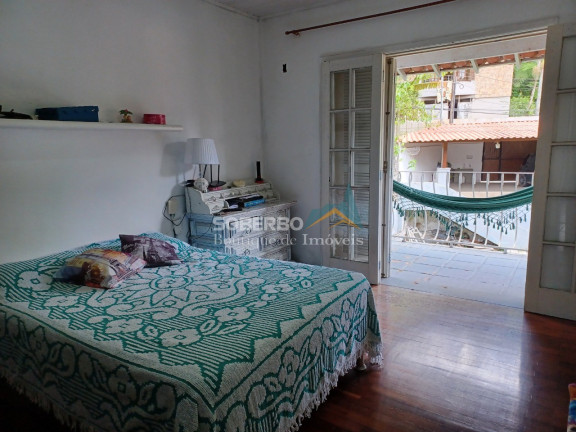 Imagem Casa com 3 Quartos à Venda, 300 m² em Granja Guarani - Teresópolis