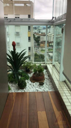 Imagem Apartamento com 3 Quartos à Venda, 206 m² em Pompéia - Santos