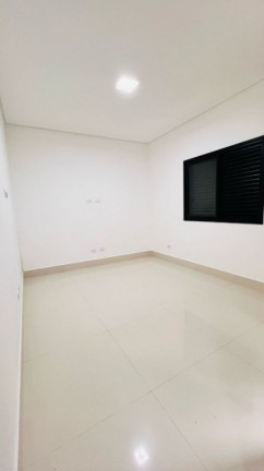 Imagem Casa com 3 Quartos à Venda, 116 m² em Caiçara - Praia Grande Imagem Casa com 3 Quartos à Venda, 116 m² em Caiçara - Praia Grande
