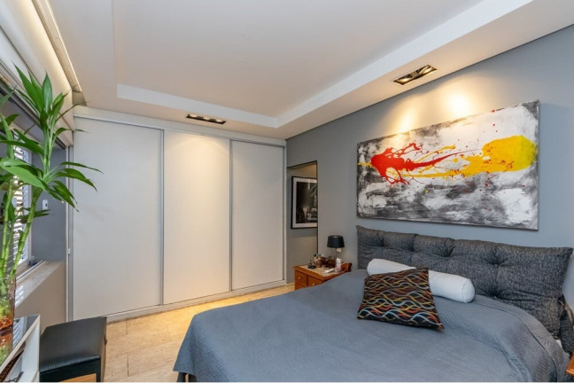 Imagem Casa com 3 Quartos à Venda, 200 m² em Vila Nova Conceição - São Paulo