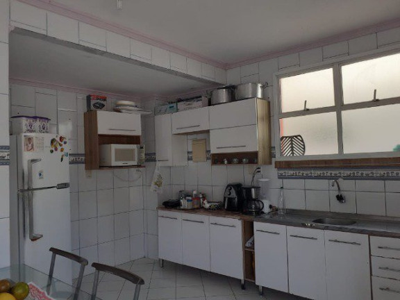 Imagem Casa com 4 Quartos à Venda, 242 m² em Abrantes - Camaçari