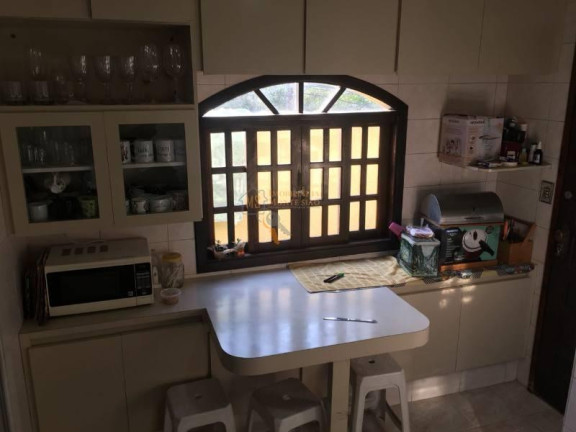 Imagem Sobrado com 4 Quartos à Venda, 325 m² em Jardim Bebedouro - Guarulhos