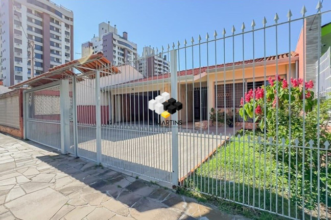 Imagem Casa com 3 Quartos à Venda, 200 m² em Jardim Lindóia - Porto Alegre Imagem Casa com 3 Quartos à Venda, 200 m² em Jardim Lindóia - Porto Alegre