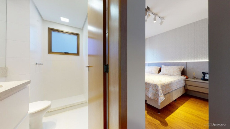 Imagem Imóvel com 3 Quartos à Venda, 76 m² em Camaquã - Porto Alegre Imagem Imóvel com 3 Quartos à Venda, 76 m² em Camaquã - Porto Alegre