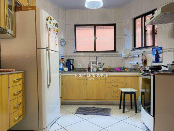 Imagem Casa com 3 Quartos à Venda, 114 m² em Cascata Guarani - Teresópolis Imagem Casa com 3 Quartos à Venda, 114 m² em Cascata Guarani - Teresópolis