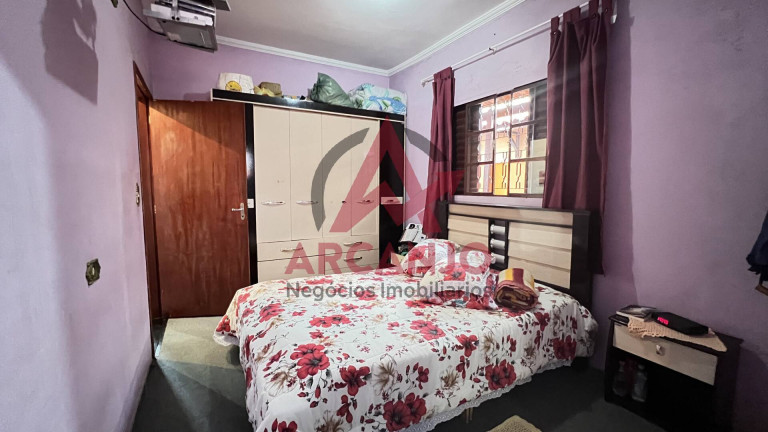 Imagem Casa com 4 Quartos à Venda, 130 m² em Barreiro - Mairiporã Imagem Casa com 4 Quartos à Venda, 130 m² em Barreiro - Mairiporã