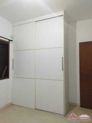 Imagem Casa com 4 Quartos à Venda, 220 m² em Jardim Santa Maria - Jacareí Imagem Casa com 4 Quartos à Venda, 220 m² em Jardim Santa Maria - Jacareí