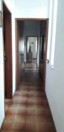 Imagem Casa com 3 Quartos à Venda, 241 m² em Vila Vianelo - Jundiaí