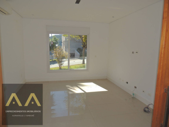 Imagem Casa à Venda, 480 m² em Alphaville - Santana De Parnaíba Imagem Casa à Venda, 480 m² em Alphaville - Santana De Parnaíba