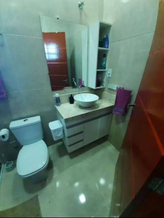 Imagem Casa com 3 Quartos à Venda, 300 m² em Caçapava