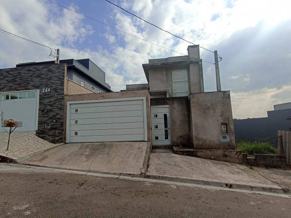 Casa com 3 Quartos à Venda, 265 m² em Loteamento Jardim Tropical - Jundiaí