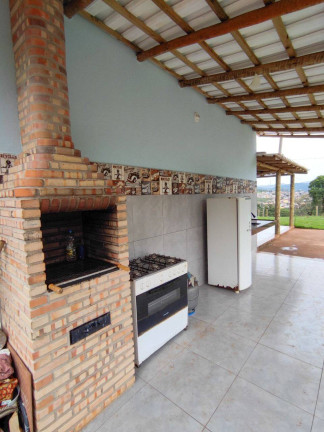 Imagem Chácara com 3 Quartos à Venda, 1 m² em Centro - Itatiaiuçu