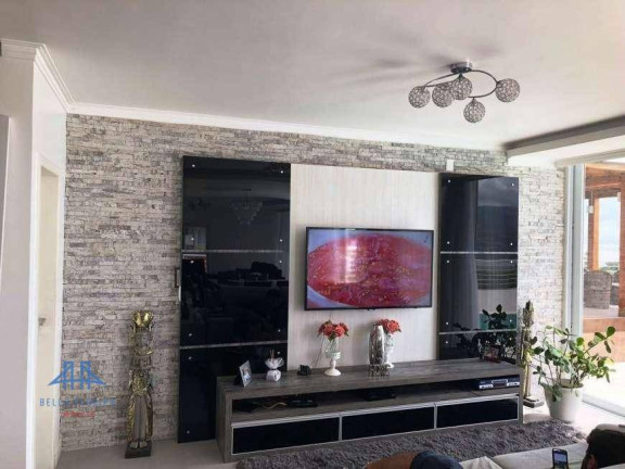Imagem Casa com 3 Quartos à Venda, 365 m² em Agronômica - Florianópolis Imagem Casa com 3 Quartos à Venda, 365 m² em Agronômica - Florianópolis