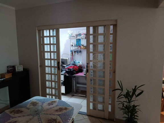 Imagem Casa com 2 Quartos à Venda, 260 m² em Jardim América (vila Xavier) - Araraquara Imagem Casa com 2 Quartos à Venda, 260 m² em Jardim América (vila Xavier) - Araraquara