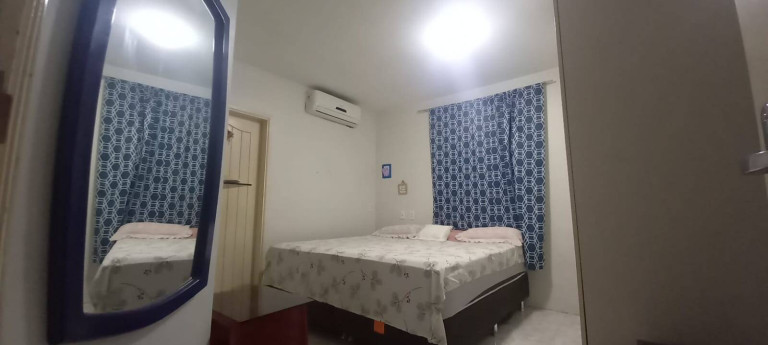 Imagem Casa com 5 Quartos à Venda, em Aleixo - Manaus Imagem Casa com 5 Quartos à Venda, em Aleixo - Manaus