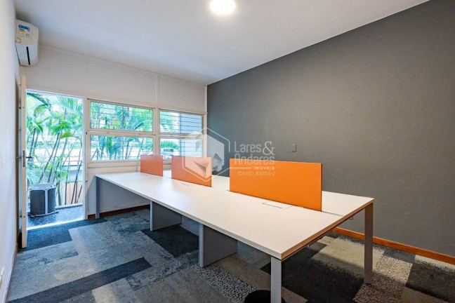 Imagem Casa com 3 Quartos à Venda, 216 m² em Jardim Paulistano - São Paulo