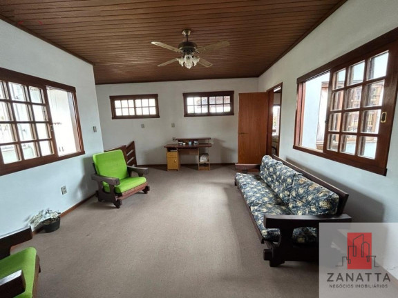 Imagem Casa com 3 Quartos à Venda, 224 m² em Centro - Esteio