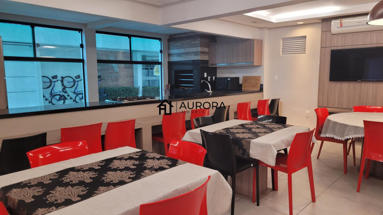 Imagem Apartamento com 2 Quartos à Venda, 75 m² em Centro - Balneário Camboriú