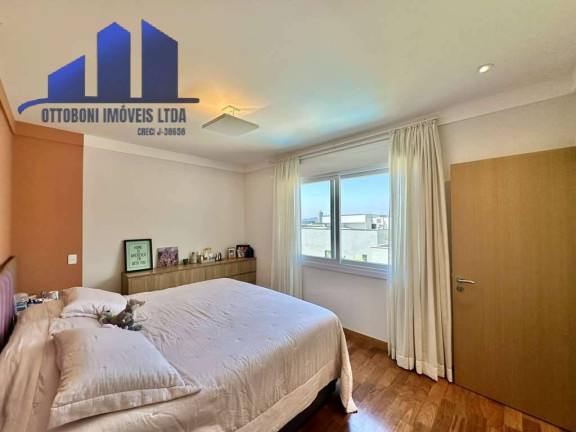 Imagem Casa com 4 Quartos à Venda, 345 m² em Granja Viana - Carapicuíba Imagem Casa com 4 Quartos à Venda, 345 m² em Granja Viana - Carapicuíba